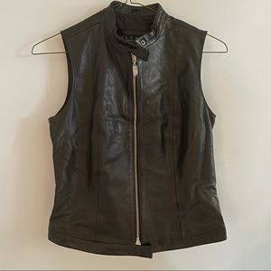 Siena studio women’s black leather zippered vest size small